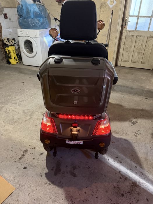 Електрическа триколка Max Motors FM2 PRO 1800W, 25Ah, GRAY
