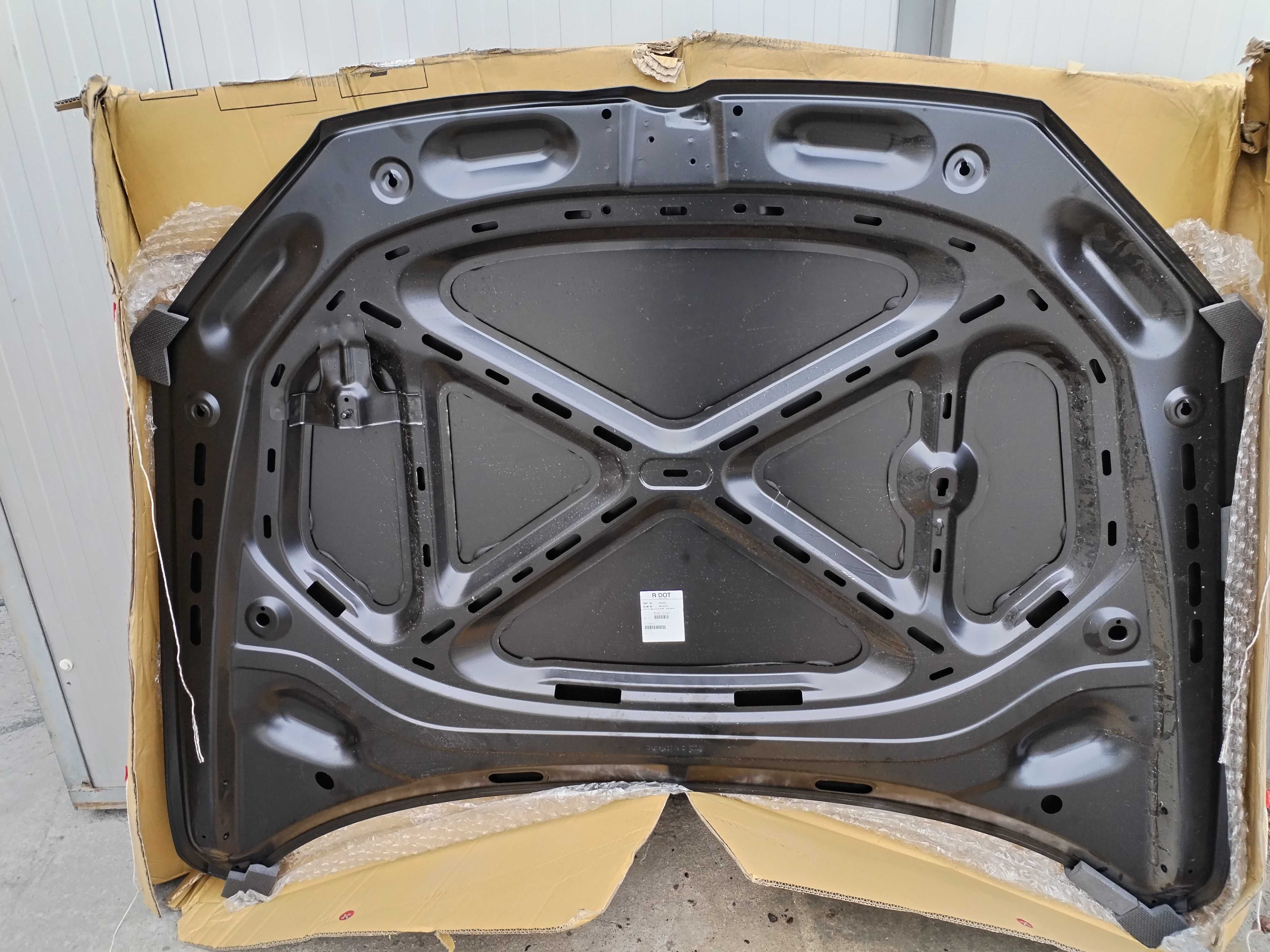 Преден капак за Фолксваген VW гр. Търговище Запад 1 • OLX.bg
