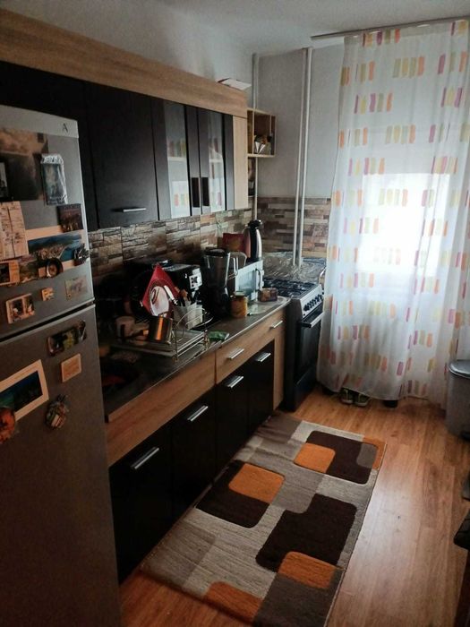 Apartament 2 camere semidecomandat