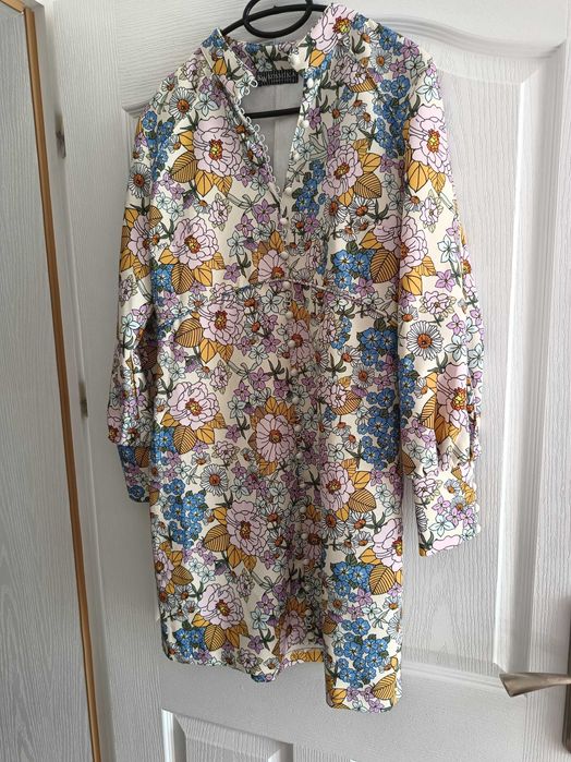 Нова рокля на страхотна цена