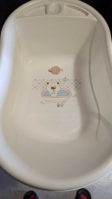 Вана за къпане на бебе с метална стойка Cangaroo