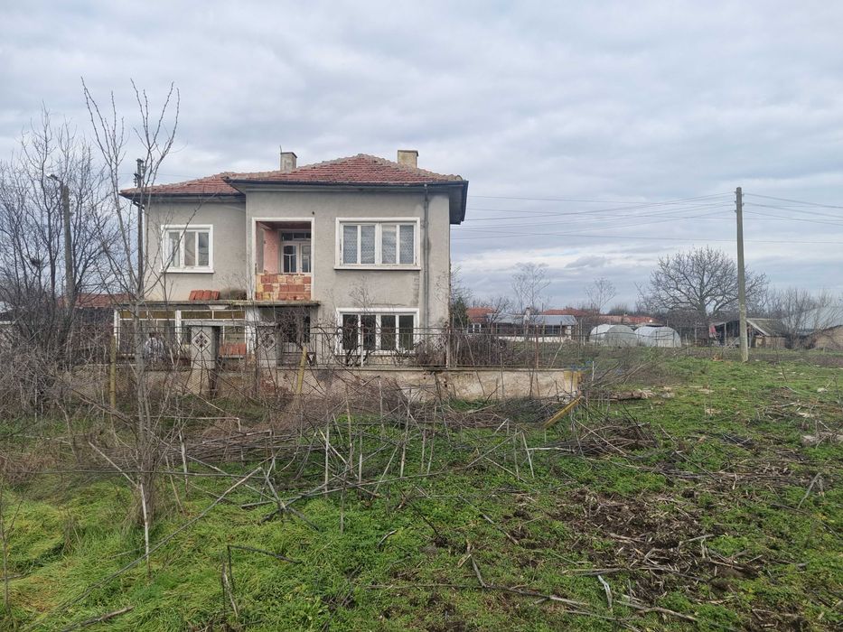 Продава се Къща в с. Петрово, Област Стара Загора - 100 кв.м за 215 €/кв.м - Снимка #1