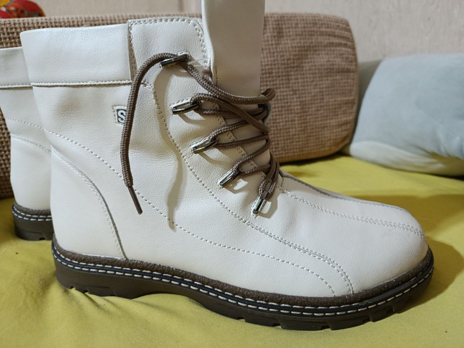 Ботинки ( сапоги, полусапожки) 41 р