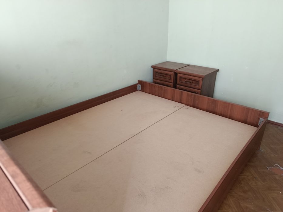 Спалний гарнитур