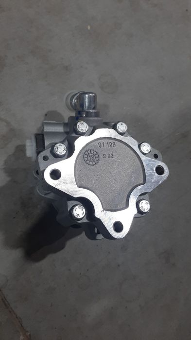 ГУР насос BMW 1995-