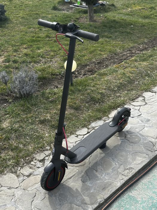Trotineta Xiaomi Mi Pro 2
