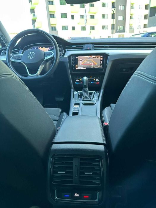 VOLKSWAGEN Passat 2021 — imagine 5