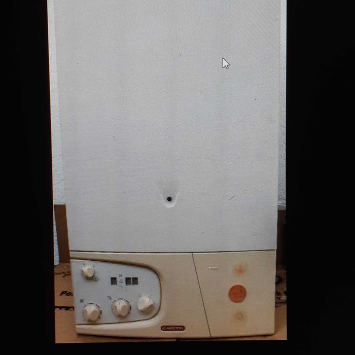 Depozit piese s.h.centrale ARISTON diverse modele