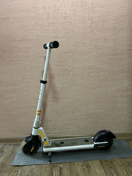 Детский электросамокат Tribe Kid