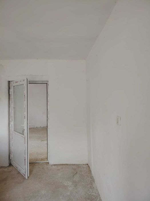 Casă de vânzare in comuna Silindia