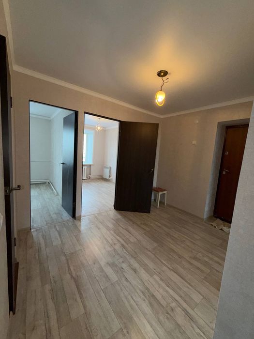 Продам трехкомнатную квартиру