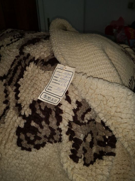 Китеници чисто нови