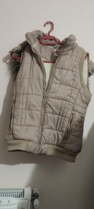 Vesta Crem Si Sacou Gri