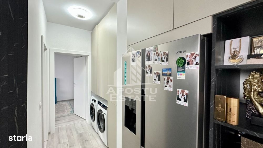 Apartament de vanzare cu 3 camere, etajul intai, Dumbravita