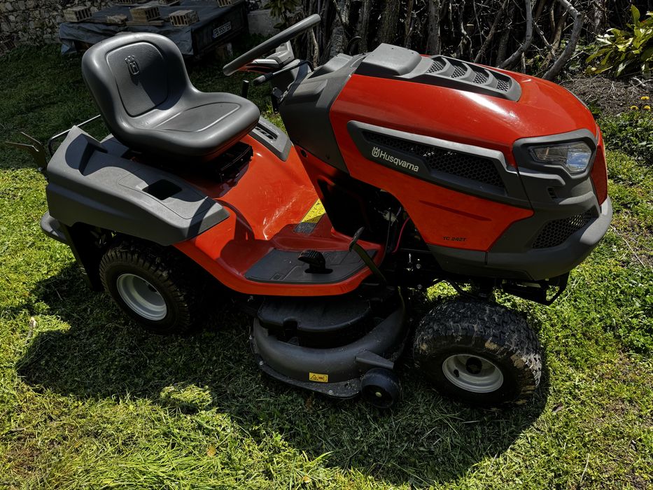 Косачка трактор Husqvarna TC 242T – почти нова (10.6 моточаса)