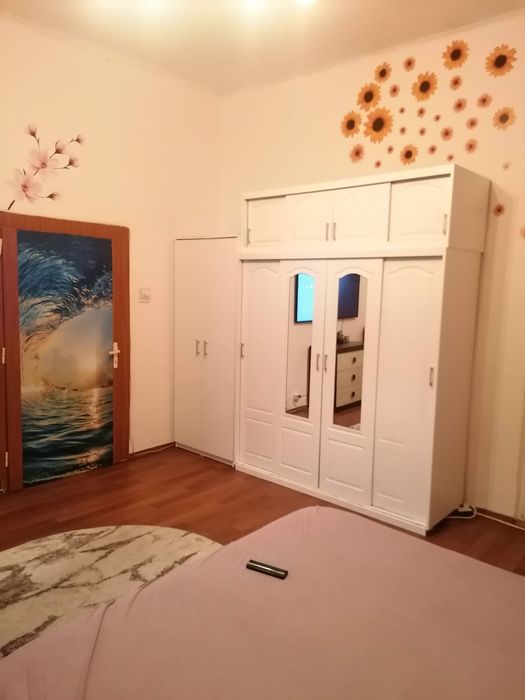 Închiriez casa 2 camere