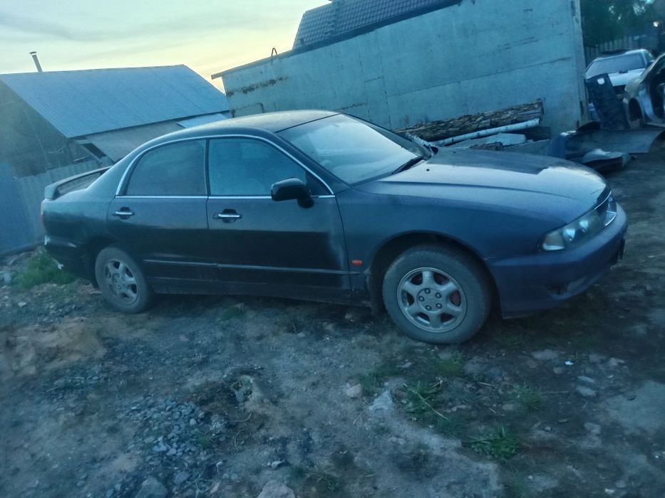 Продам Мицубиси диамант