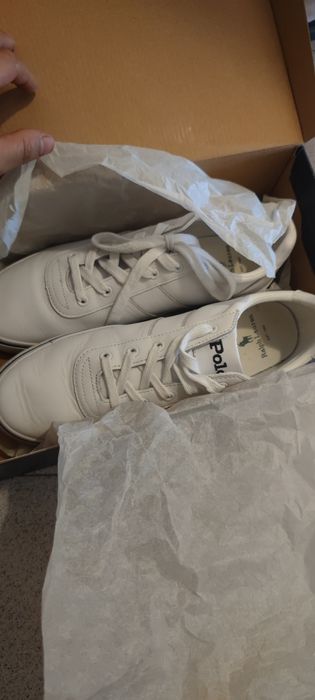 Papuci Polo aproape noi
