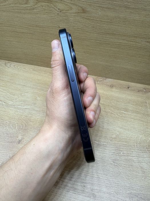 iPhone 15  PRO 256Gb Blue titanium