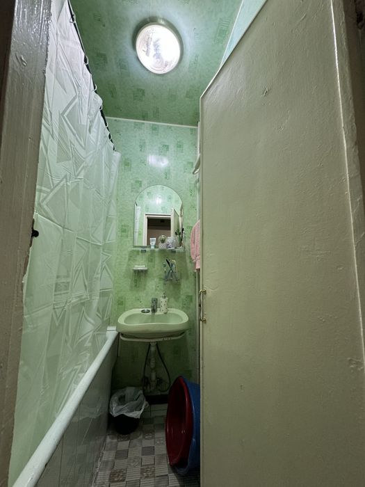 Yakkasaroy Bobur kochasida kv sotiladi 85000$