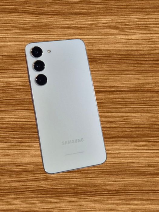Samsung S 23  5G 8 /256GB