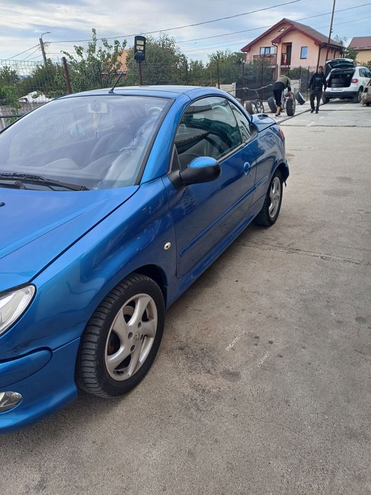 Dezmembrez Peugeot 206 cc 1,6 benzina 109 cp cod motor NFU