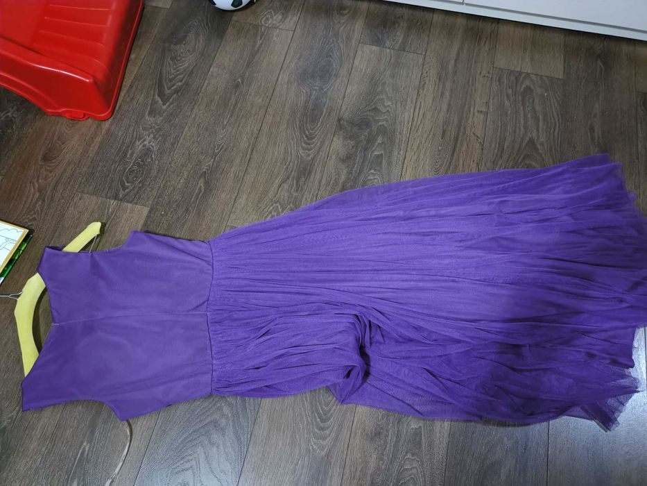 Vând rochie ocazie mov