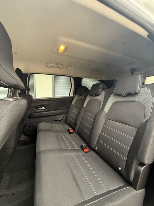 Dacia Jogger Hybrid 7 locuri