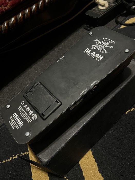 Pedala Wah - CryBaby Slash Signature Edition