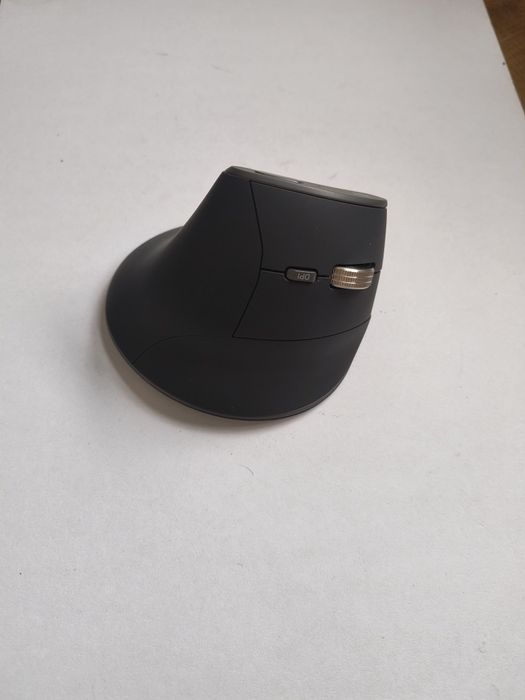Mouse ergonomic NOU
