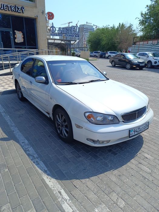 Продам Nissan Maxima A33 об. 3.0