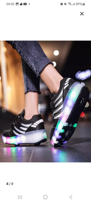 Кроссовки на роликах