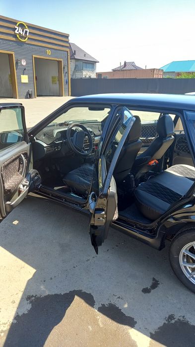 Автомобиль Ваз 2115 продам