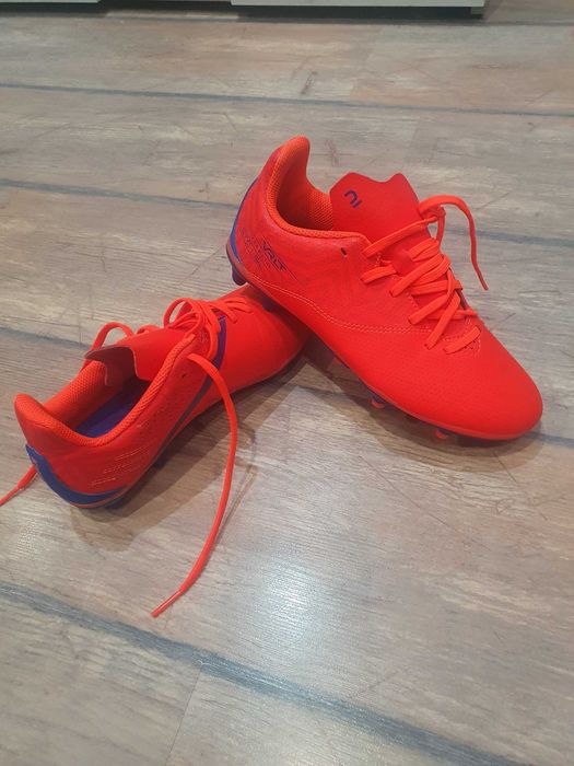 Футболни обувки KIPSTA