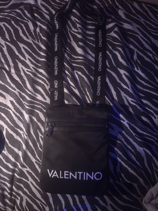 Чанта Valentino черен цвят