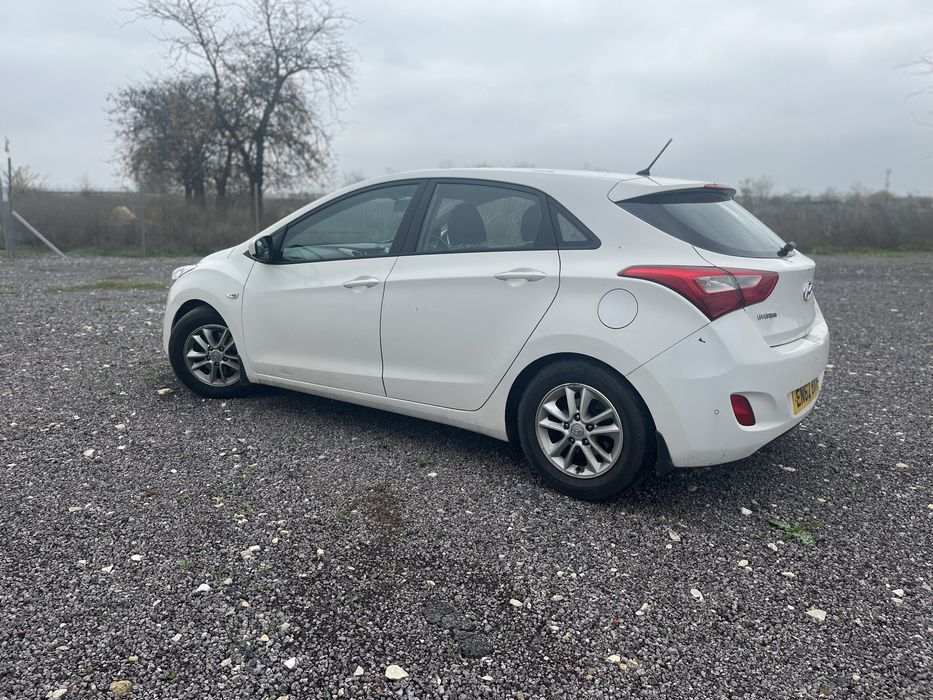 Hyundai i30 1.6 CRDi 110 коня автомат на части