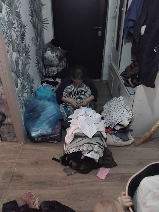 Отдам б/у одежду