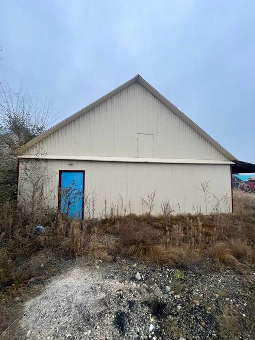 Магазины и бутики · 150 м²