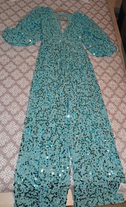 Salopetă Damă din paiete nouă