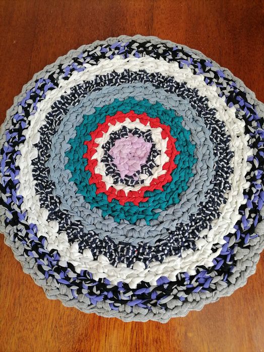 Коврики вязанные на табуреты