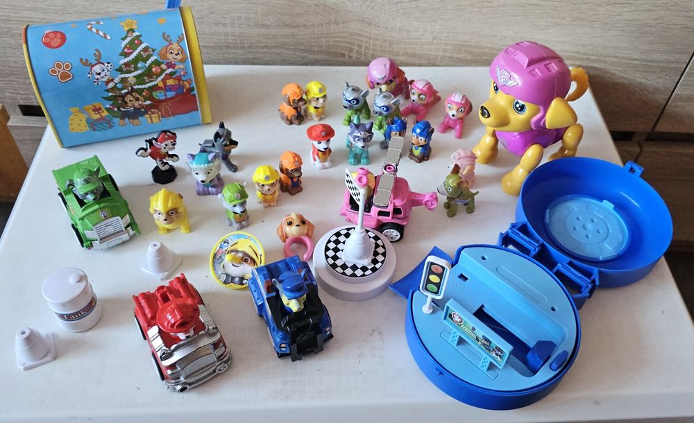 Голяма колекция Пес патрул с интерактивна Скай