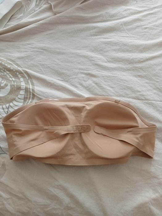 Безшевен красив сутиен