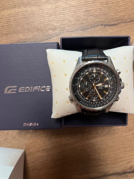 CASIO Edifice EF-527L