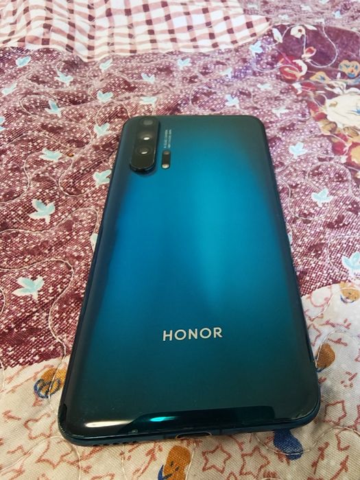 Honor 20 pro, память 256/8gb