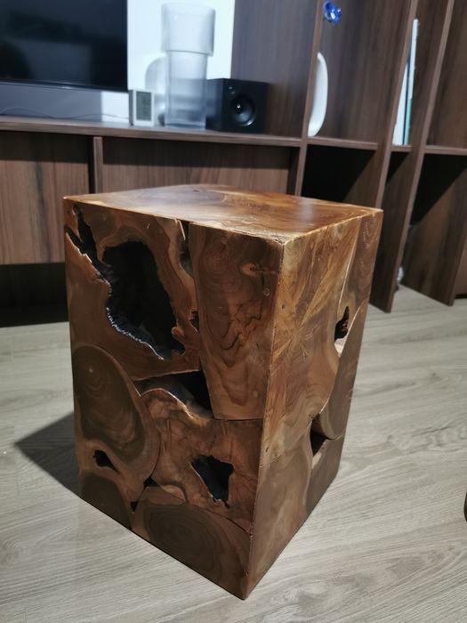 Vând masa auxiliara/masa de cafea/ noptiera/taburet lemn tec