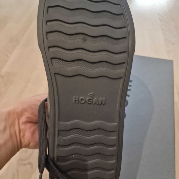 Hogan кроссовки.