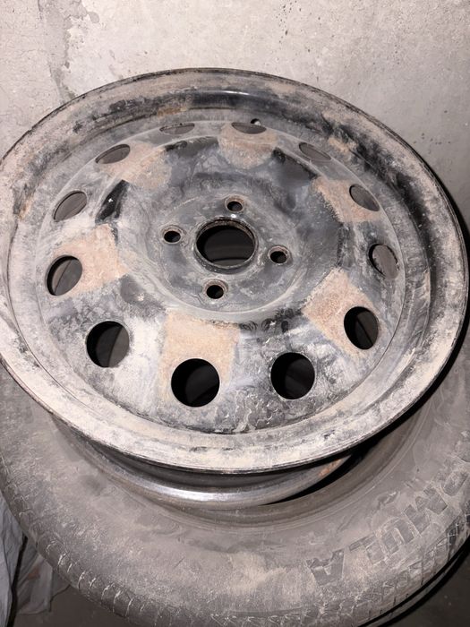 Продается летние шины R 15