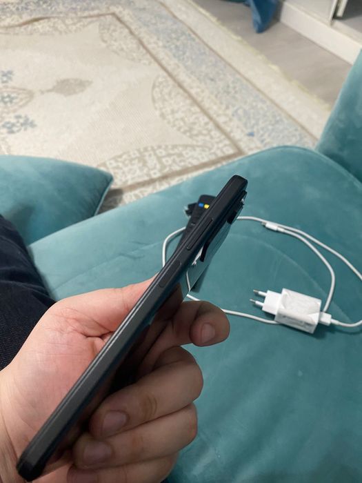 Продам телефон редми нот 12с