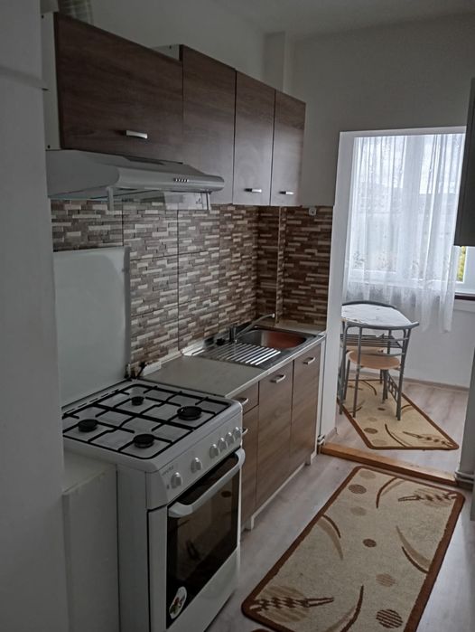 Închiriez garsonieră pe termen lung zona Tudor