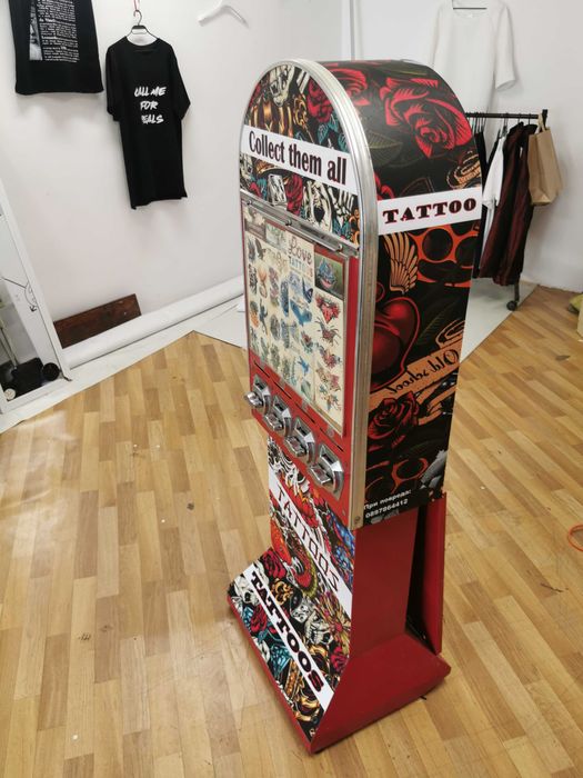 Фолио за вендинг автомати Хладилни витрини и други Цялостно облепяне